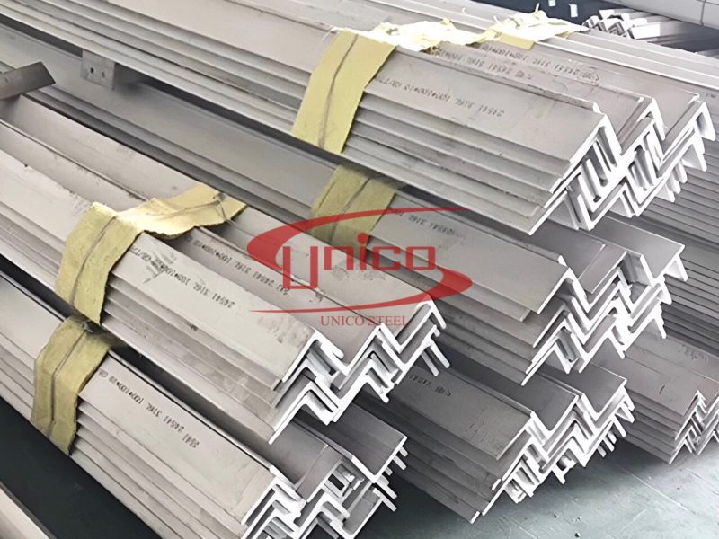 thep-inox-hinh-u-v-i-unico-steel