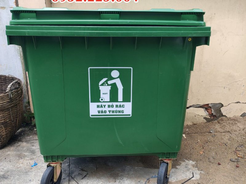 thung-rac-nhua-1100l-xanh-la-hdpe-nguyen-sinh