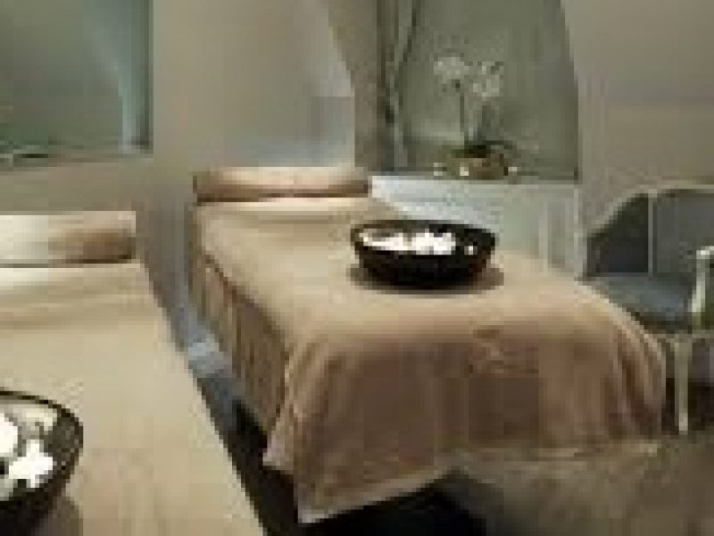 hoa-chat-xu-ly-mui-tren-khan-spa