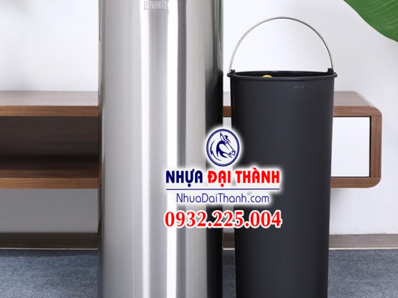 thung-rac-fitis-dap-chan-sang-trong-tien-dung