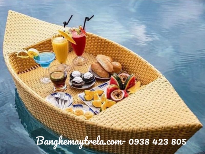 khay-noi-do-an-hinh-thuyen
