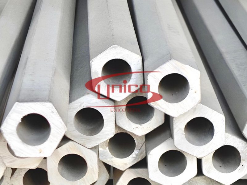 ong-luc-giac-inox-304-unico