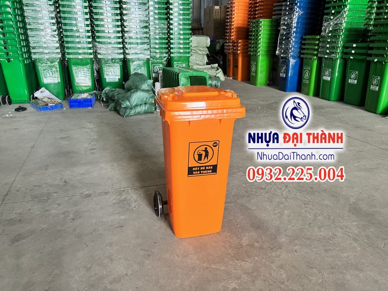 thung-rac-nhua-120-lit-hdpe-chat-luong-nhua-dai-thanh