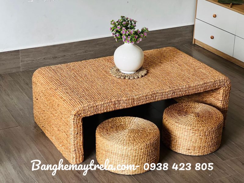 ban-ghe-don-luc-binh-ngoi-tra-dao