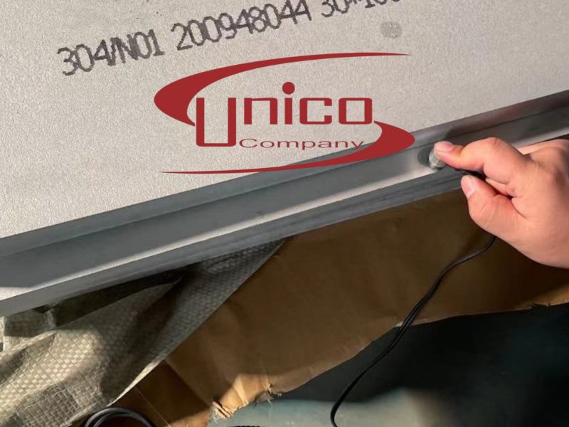 tam-inox-304-dac-biet-unico