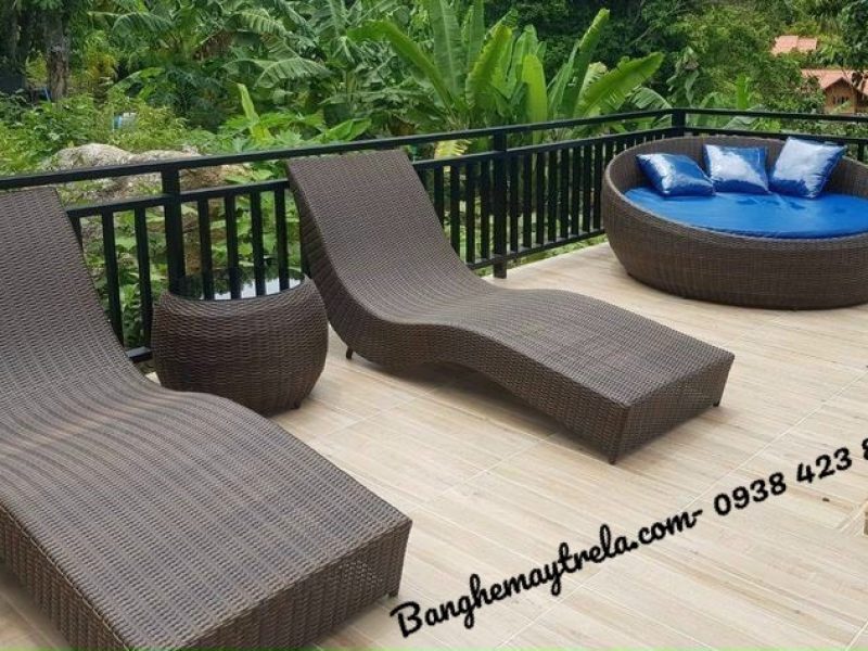 ghe-tam-nang-may-nhua