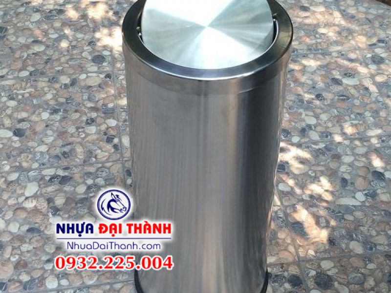 thung-rac-inox-nap-lat-tron-lat-vuong-sang-trong-tien-dung