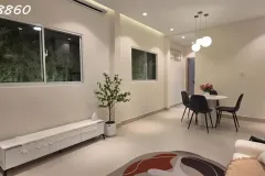 Nhà đẹp 3 phòng ngủ tại Quận 7, giá 4,95 tỷ