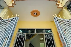 Nhà 2 tầng vuông vức gần chợ Xóm Mới, Gò Vấp
