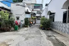 Nhà Nở Hậu 4.6m Gần Chợ Xóm Mới, Gò Vấp, TP.HCM