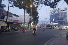 Bán nhà 3 tầng có sân đỗ ô tô tại TP Mỹ Tho, Tiền Giang