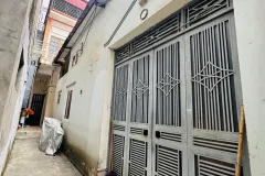 Bán đất tặng nhà cấp 4 tại Ngọc Thụy, Long Biên