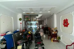 Nhà Mặt Tiền Hẻm Xe Hơi Quận 8