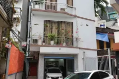 Nhà mặt phố Trạm 7 tỷ, Long Biên, Hà Nội