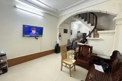 Bán nhà mặt phố Đường Thành, 30m2, 4 tầng, 16.5 tỉ, vỉa hè, cho thuê 20tr/tháng