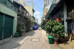 Bán nhà 68m2 (4x17m) đường Lê Thúc Hoạch, Tân Phú, 2 tầng, sổ hồng riêng, giá