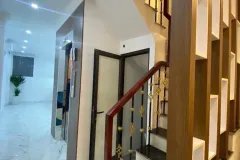 Cho thuê nhà 7 tầng phố Hoàng Hoa Thám, quận Ba Đình