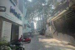 Bán nhà hẻm rộng rãi tại Quận 10; TP. Hồ Chí Minh