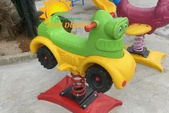Thú nhún lò xo cho bé tại Gia Lai