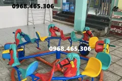Đu quay ngựa trẻ em tại Đắk Lắk
