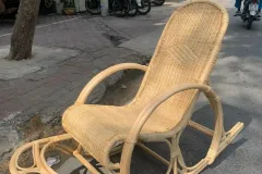 Ghế bập bênh mây đan thư giãn tại TP.HCM