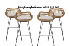 Ghế quầy bar chân sắt mây nhựa tại TP.HCM