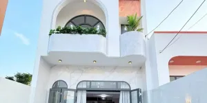 Nhà riêng 90m² mặt phố Trần Quý Cáp, Đống Đa, Hà Nội