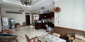 Bán nhà Mặt tiền Hẻm Nguyễn Văn Trỗi - Hoàng Văn Thụ, 20x11,5m, 5 tầng - 6 PN,