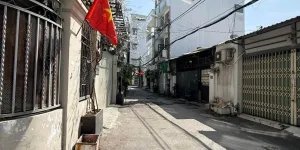 Nhà đẹp gần Chợ , trường học, siêu thị . Gần các tuyến đường lớn gần Chợ Gò