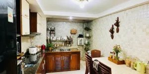 Nhà mặt tiền Phạm Văn Hai, QUẬN TÂN BÌNH, 3 x 20m (60 m2), giá 14 tỷ