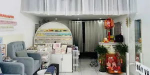 Cần share mặt bằng làm tóc, mi, dưỡng sinh tại Quận 7, TPHCM