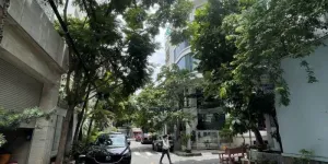 Bán nhà Mặt tiền Phan Chu Trịnh - thông Lũy Bán Bích, gần Âu Cơ, 5,2x20m,3