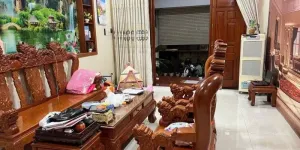 Bán nhà 4 tầng Đường số 6, Linh Xuân, Thủ Đức, TP HCM. DT 104m2, sổ hồng riêng,